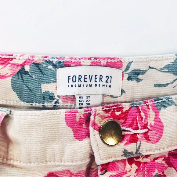 Forever 21 Pink Floral Jean Shorts - Picture 4 of 4